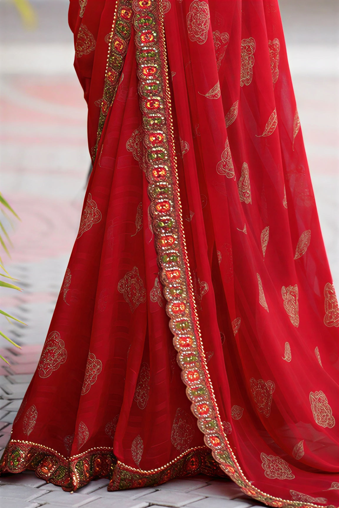 Georgette Saree with Embroidered border & Blouse (Red)