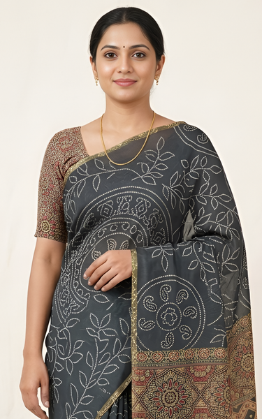Ajrakh Kalamkari Zari Border Chanderi Saree (Grey)
