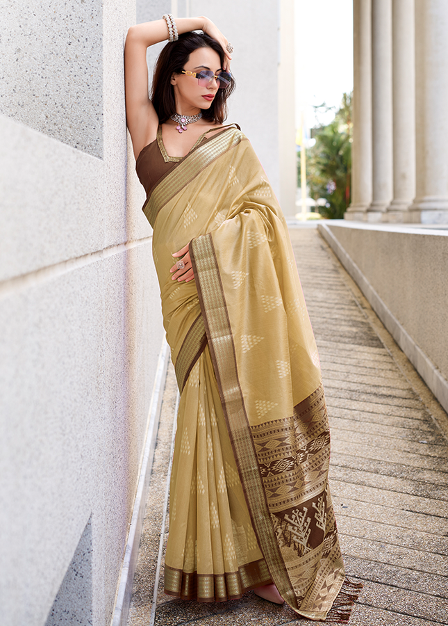 Ikkat Weaving, Reyon silk Contrast pallu Saree (Chiku)