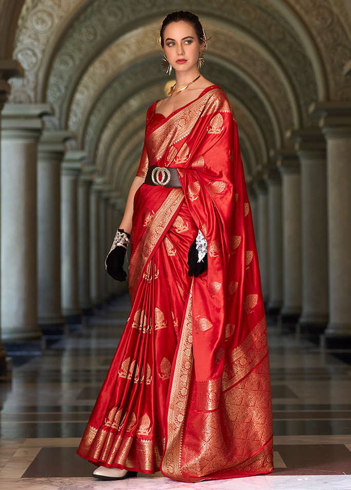 Weaving,Rich Pallu,Satin Mungha Silk Saree (Red)