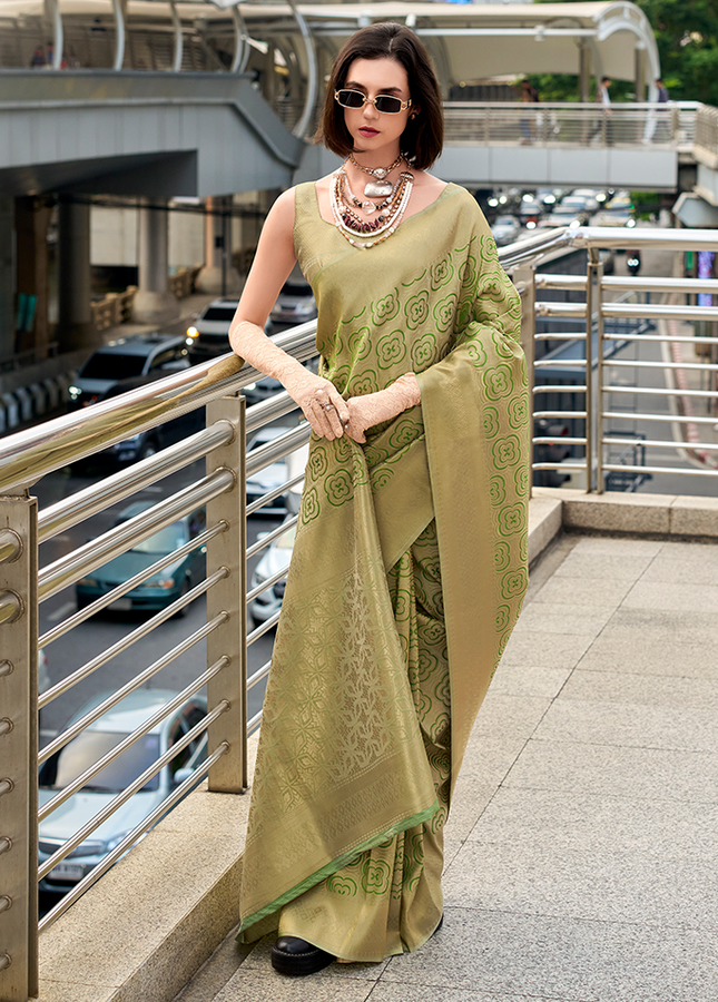 Kanjivaram style, sattin crape silk Saree (Green)