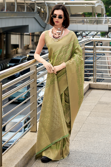 Kanjivaram style, sattin crape silk Saree (Green)