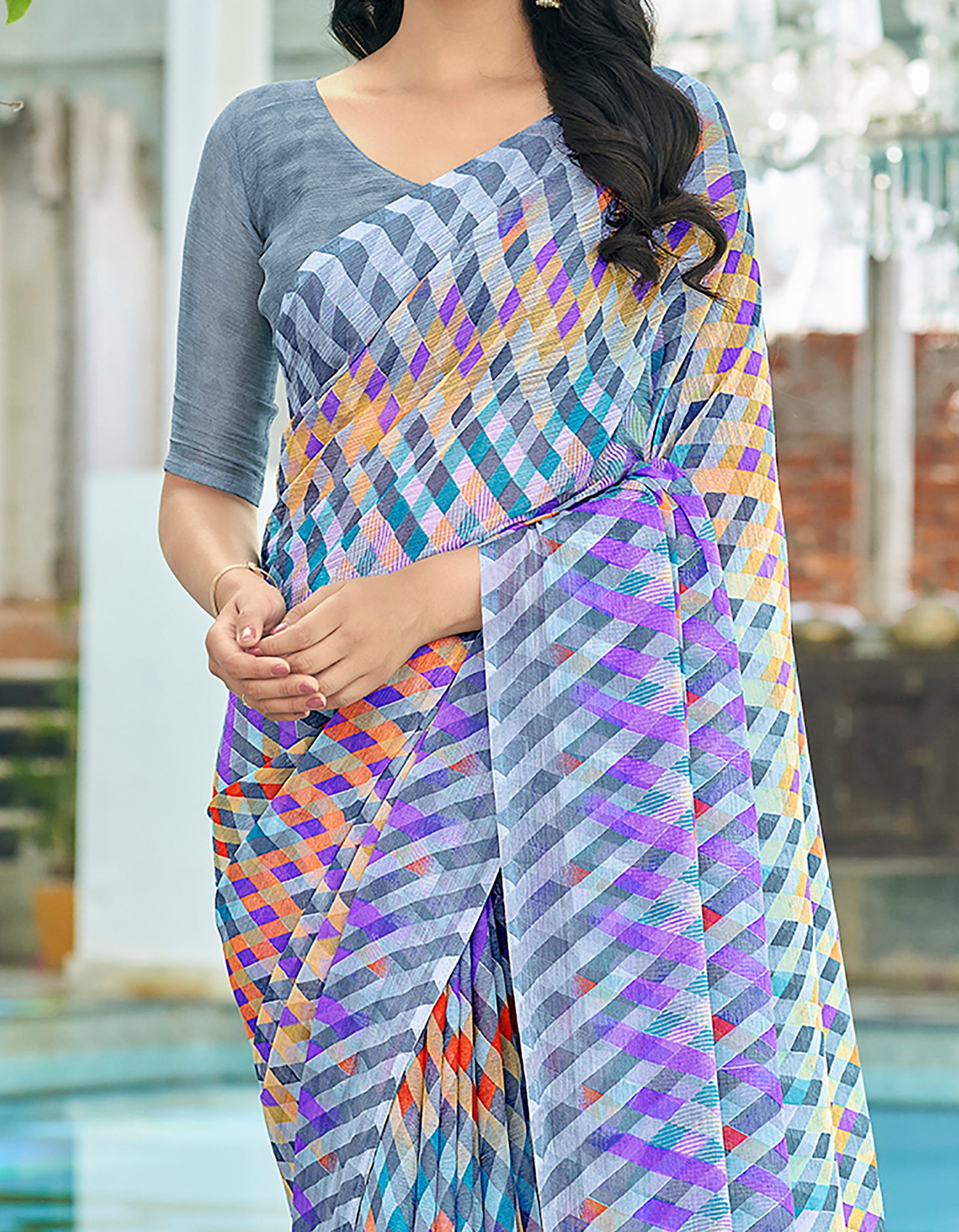 Geometric Print, Graphic Print Bollywood Chiffon, Georgette Saree (Grey)