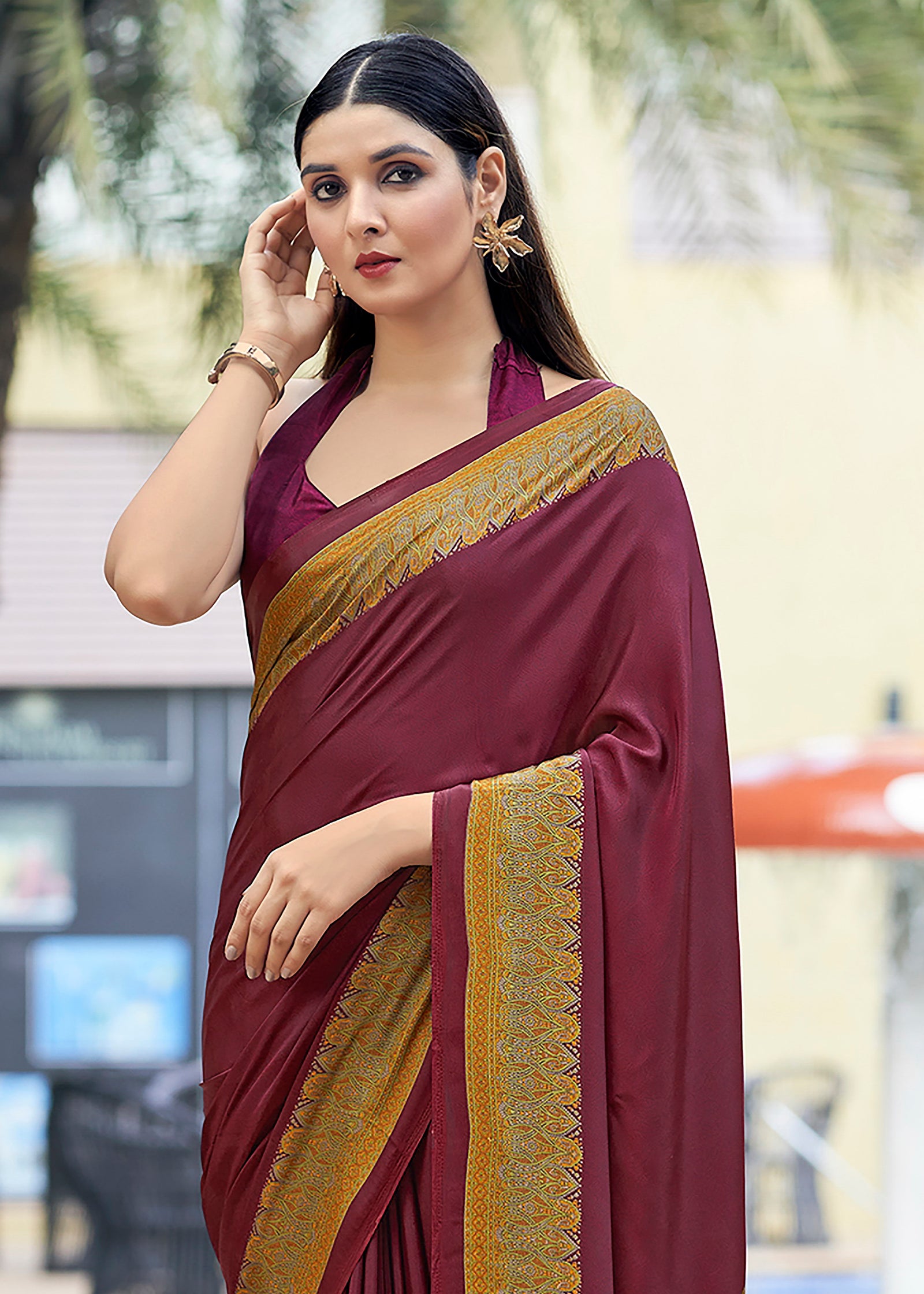 Plain Self Printed, Italian Silk Crape Saree With Contrast Pallu (Maroon)