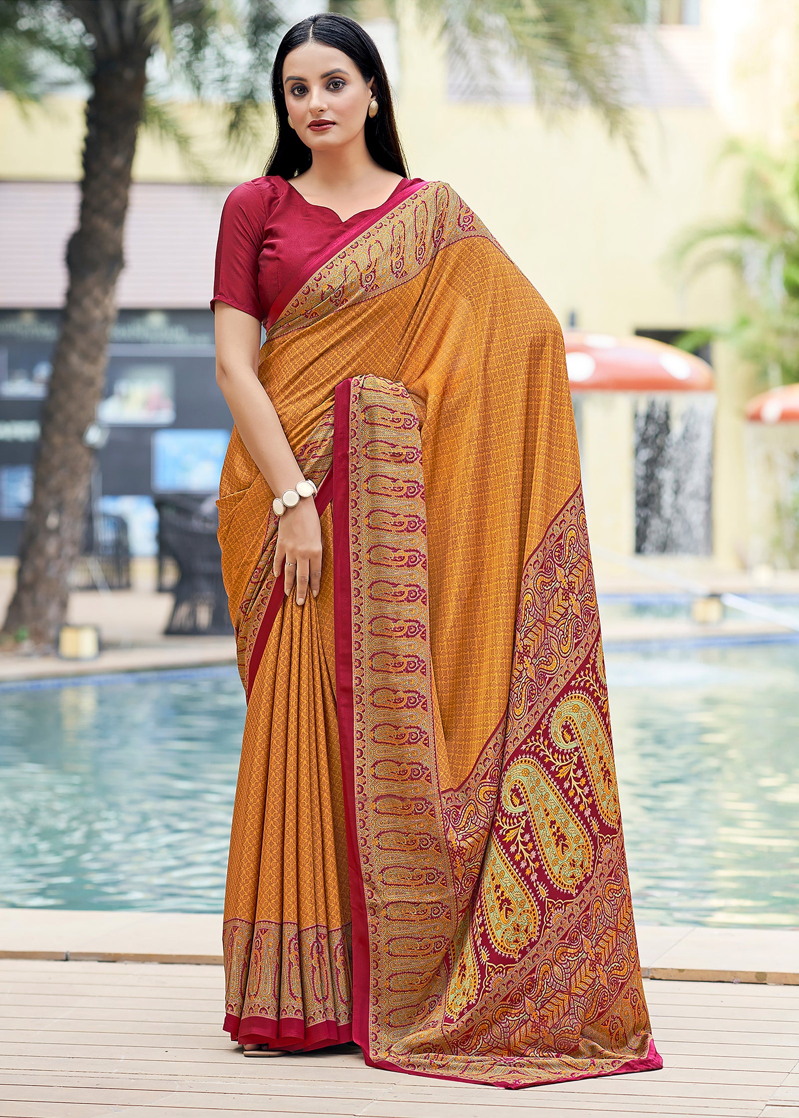 Plain Self Printed, Italian Silk Crape Saree With Contrast Pallu (Gold)