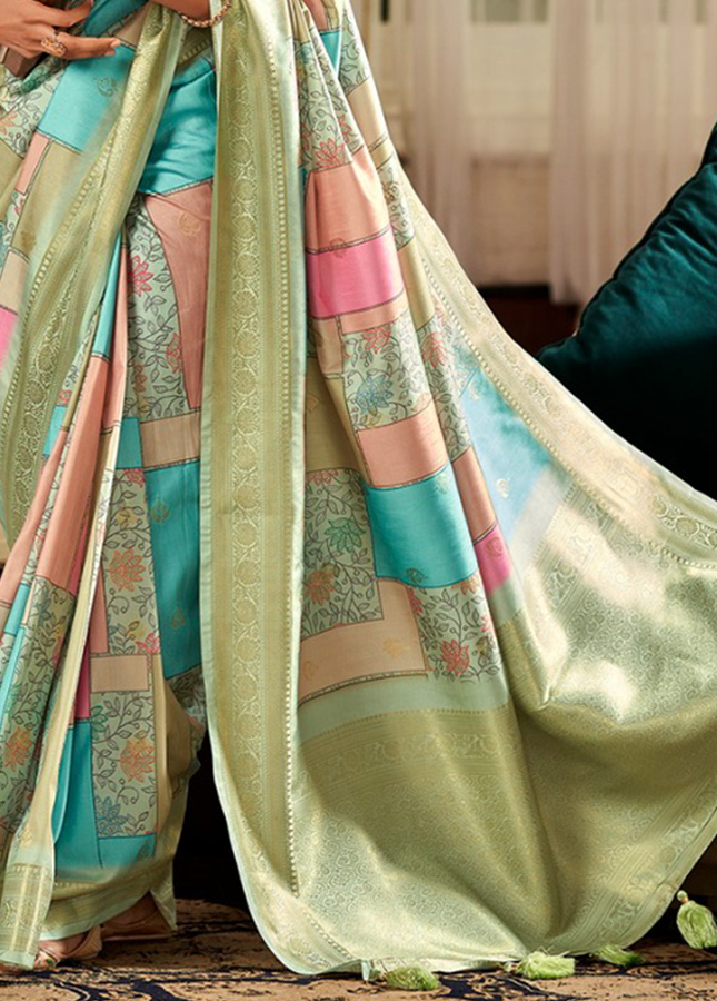 Digital Print, Soft silk Weaving Pallu Saree (Green)