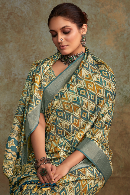 Handloom with All Over Print, Sequence Weaving Saree (Cream)