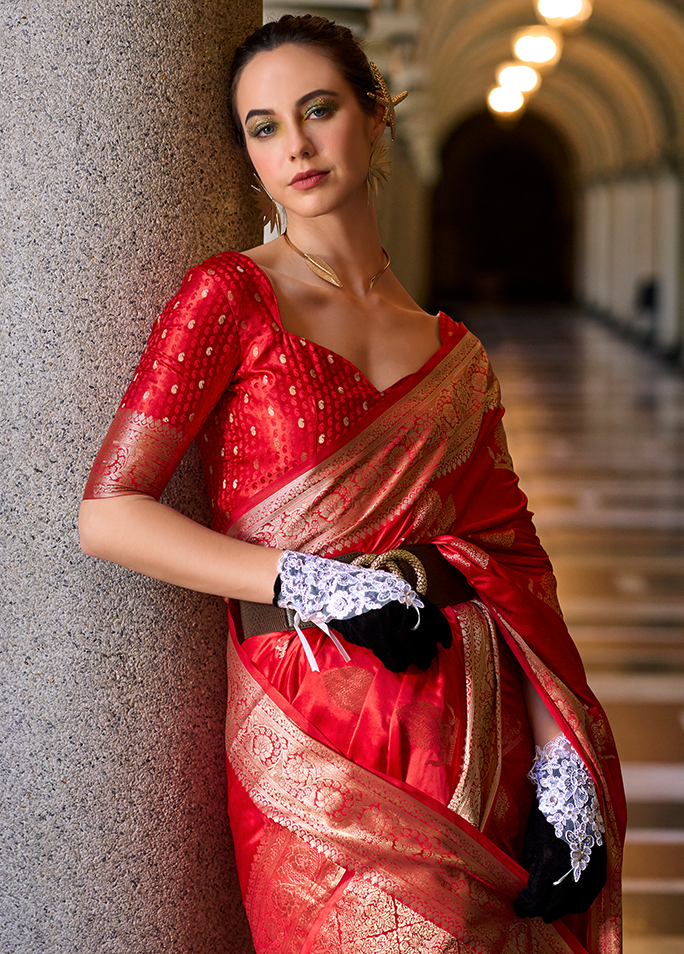 Weaving,Rich Pallu,Satin Mungha Silk Saree (Red)