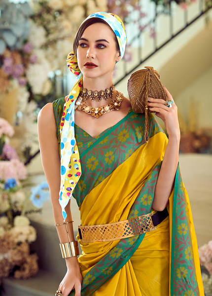 Ikkat Border, Soft silk Contrast pallu Saree (Yellow)