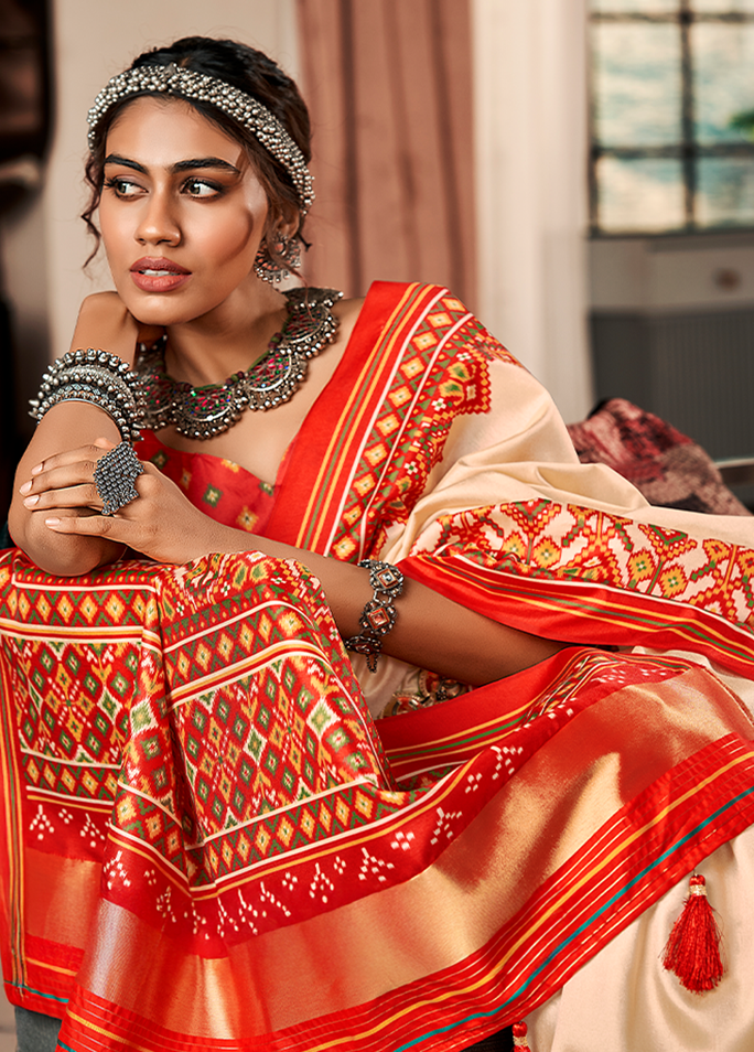 Bandhan Patola, Handloom Silk Saree (Cream & Red)