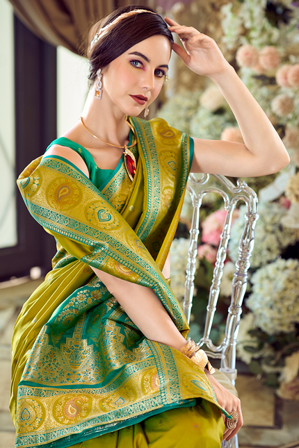 Minakari Paithani,Pure Soft Banarasi Silk Saree (Green)