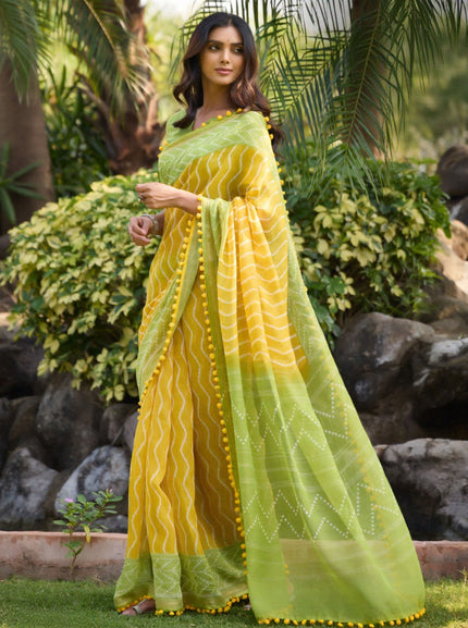 Mal Mal Cotton Saree with Stylish Pum Pum Border