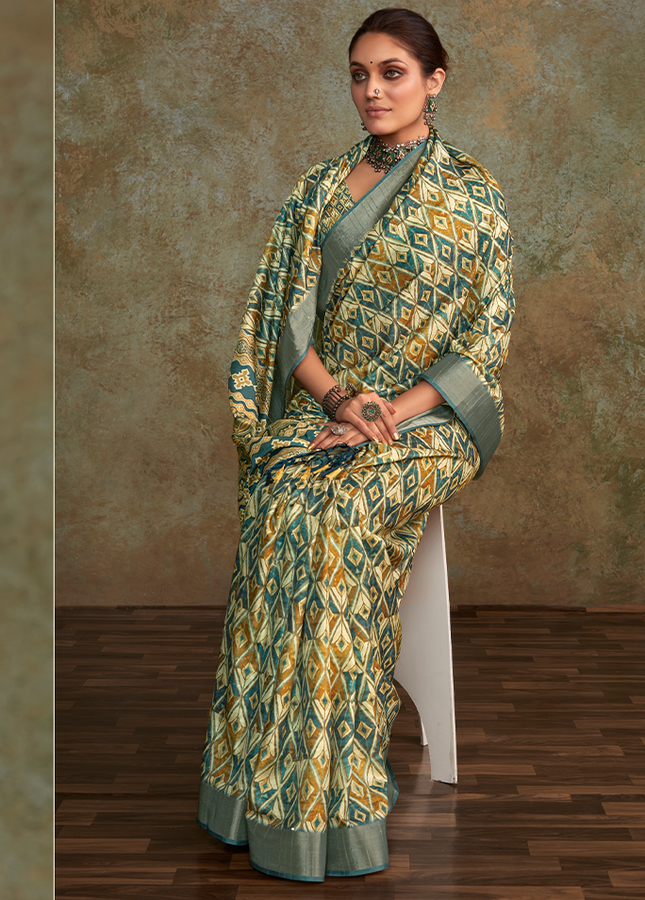 Handloom with All Over Print, Sequence Weaving Saree (Cream)