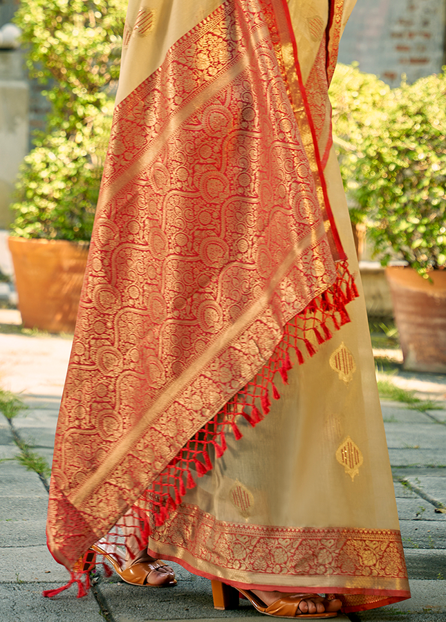 Weaving,Rich Pallu,Tissue Silk Saree (Cream)