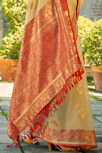 Weaving,Rich Pallu,Tissue Silk Saree (Cream)