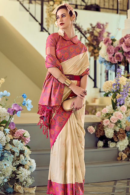 Ikkat Border, Soft silk Contrast pallu Saree (Cream)