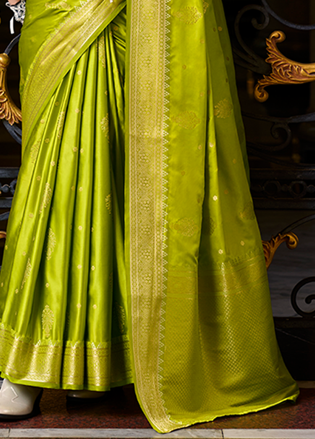 Weaving,Rich Pallu,Satin Mugha Silk Saree(Green)
