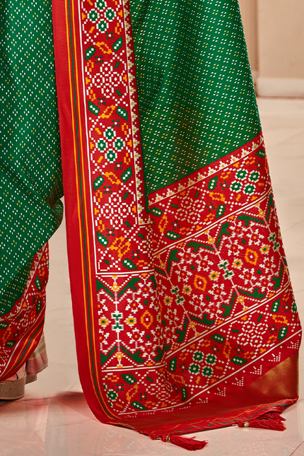 Bandhan Patola,Handloom Silk Saree (Dark Green)