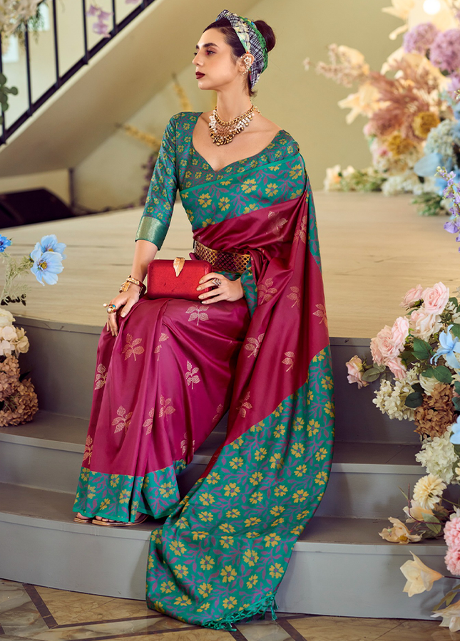 Ikkat Border, Soft silk Contrast pallu Saree (Maroon)