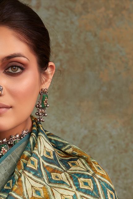 Handloom with All Over Print, Sequence Weaving Saree (Cream)