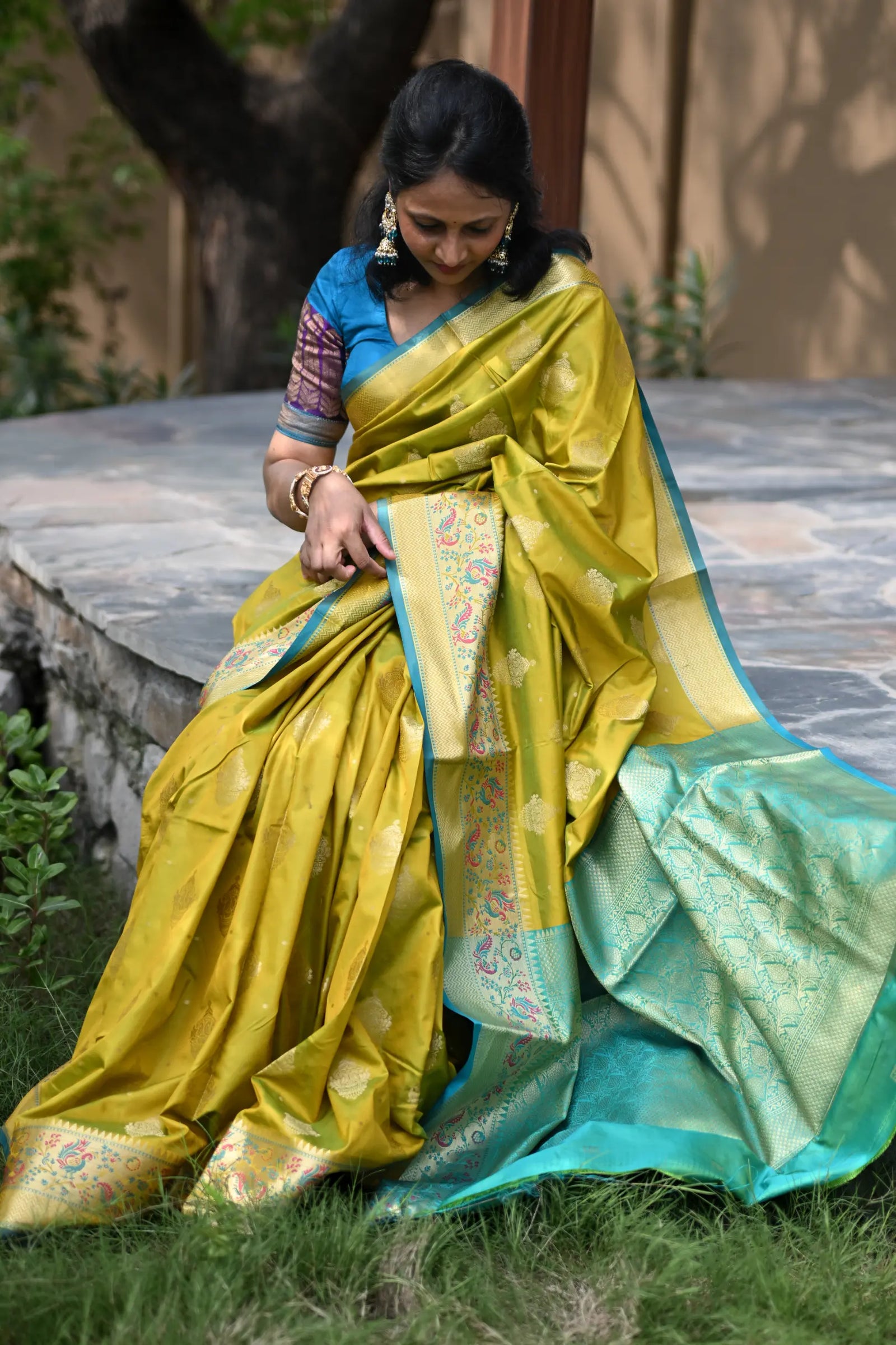 Mehendi Banarasi Silk Saree with Kalamkari Peacock Border