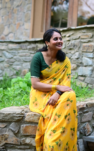 Weightless Multi Floral Printed Saree (Yellow)