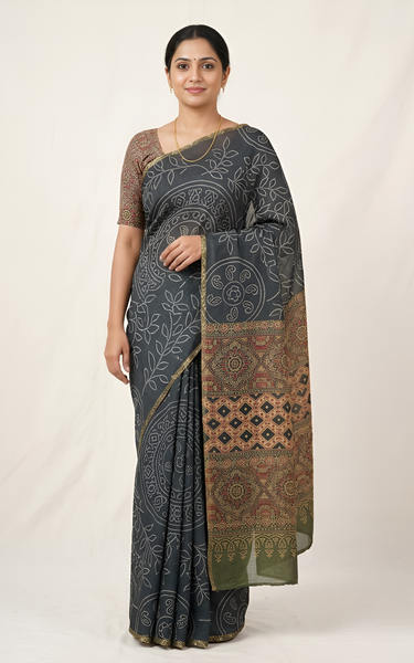 Ajrakh Kalamkari Zari Border Chanderi Saree (Grey)