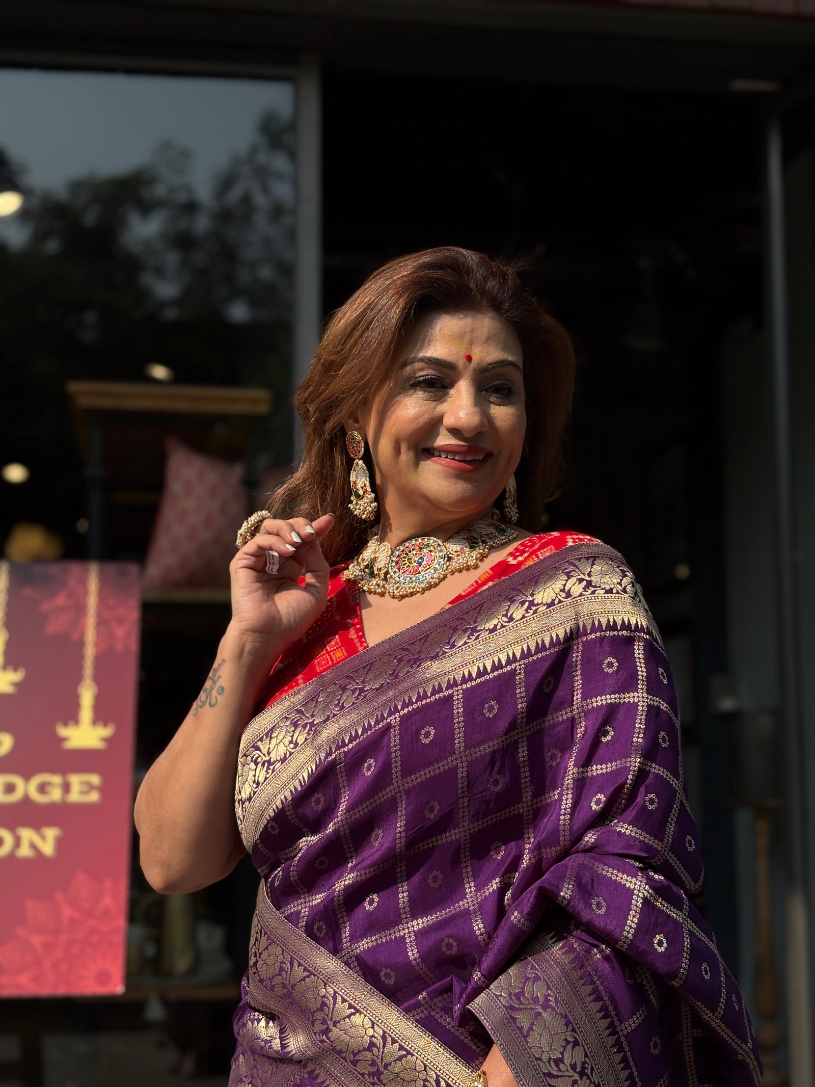 Indoniq Fashion's Banarasi Art Silk Weaving Saree with contrast Ready Patola Blouse
