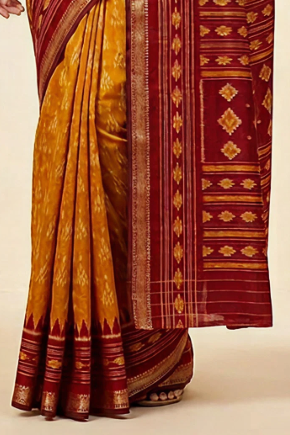 Ikkat Cotton Saree with Patola Pallu & Weaving Border (Yellow & Red)