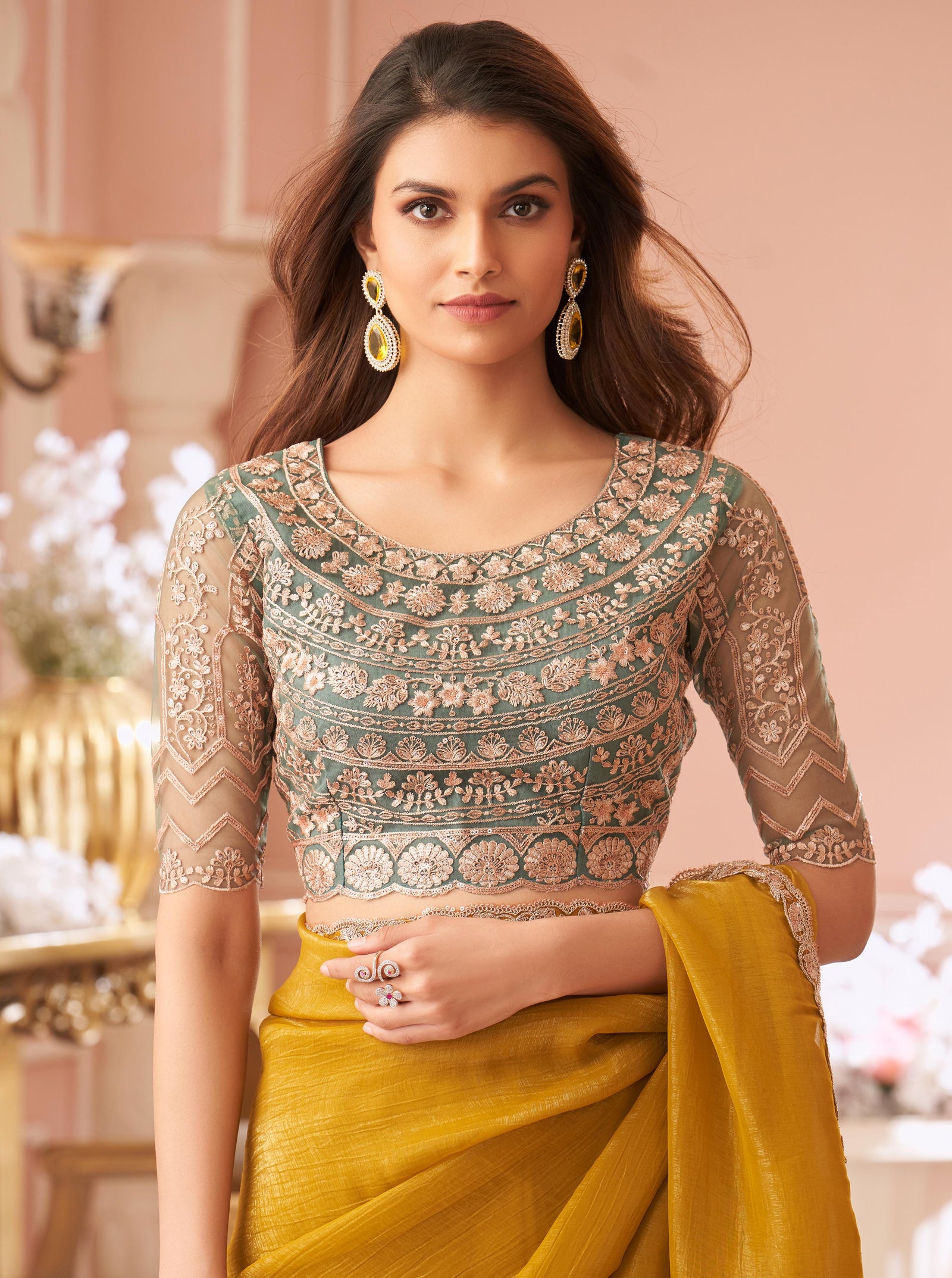Yellow Solid Poly Georgette Saree with Poly Georgette Blouse