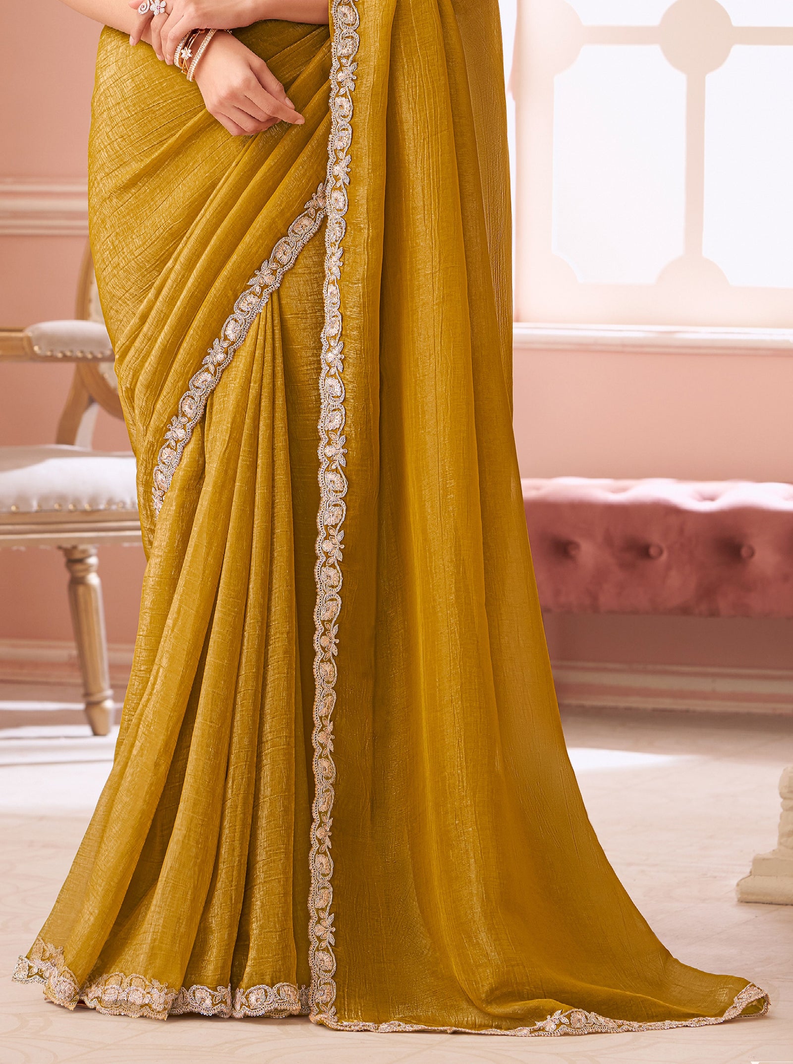 Yellow Solid Poly Georgette Saree with Poly Georgette Blouse