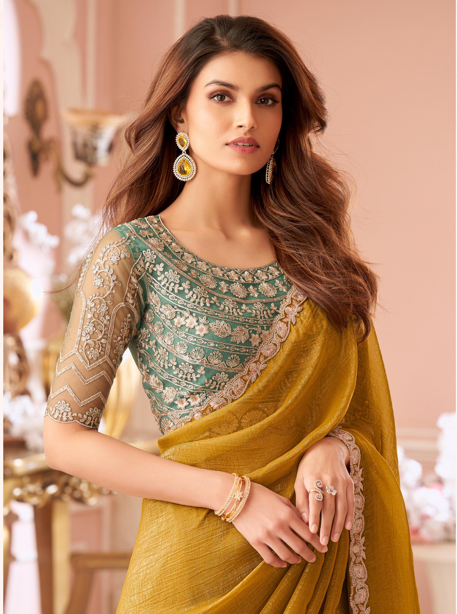 Yellow Solid Poly Georgette Saree with Poly Georgette Blouse