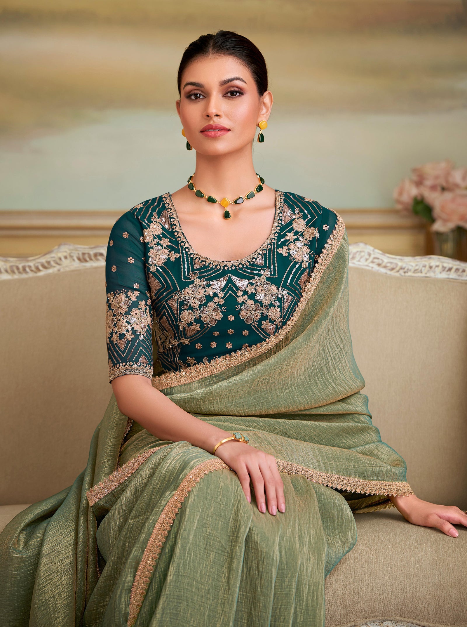 Green Solid Poly Georgette Saree with Poly Georgette Blouse