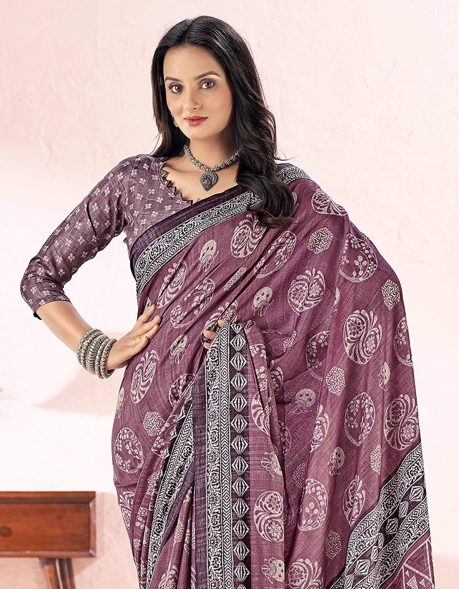 Printed Daily Wear Cotton Silk, Tussar Silk Saree (Purple)