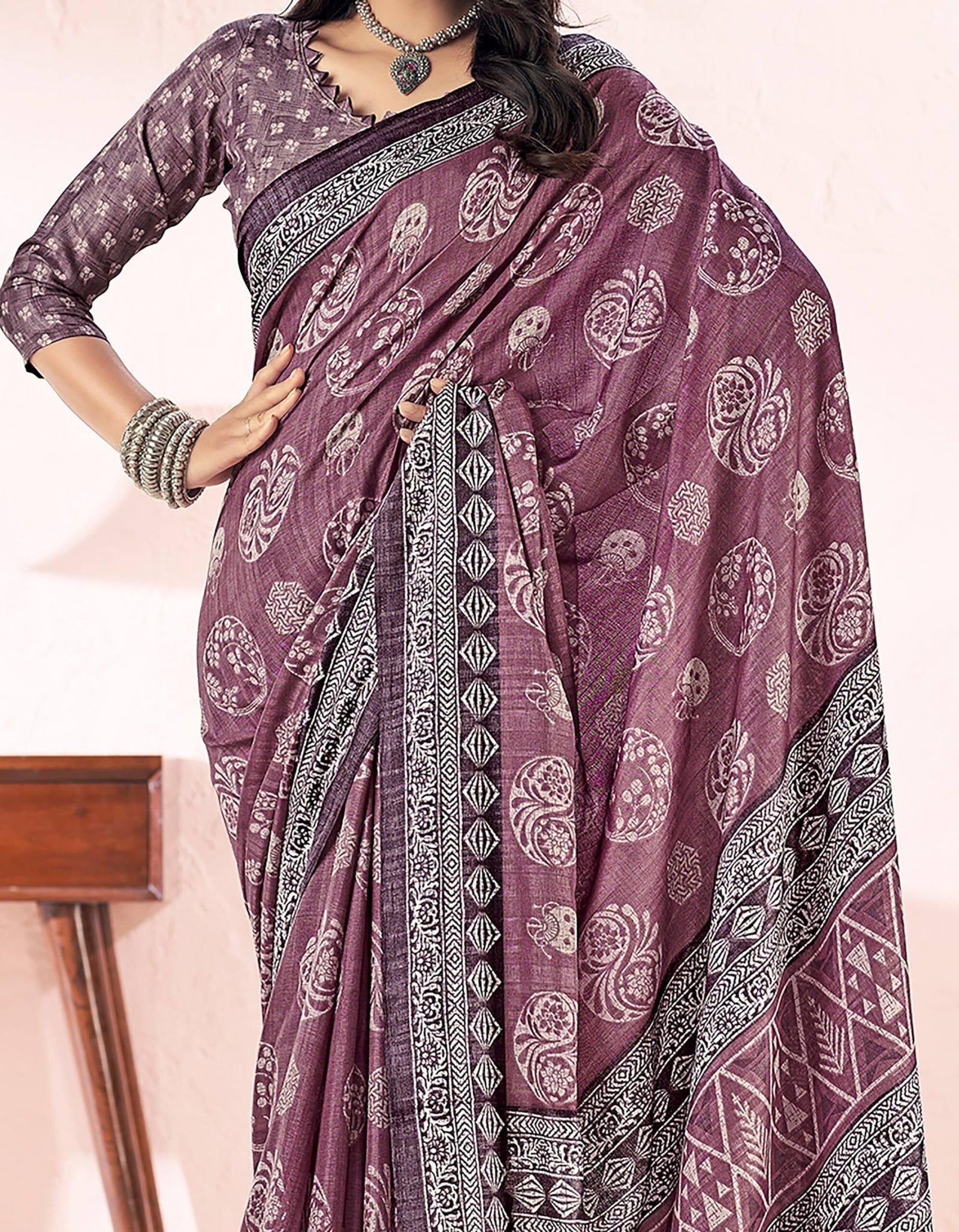 Printed Daily Wear Cotton Silk, Tussar Silk Saree (Purple)
