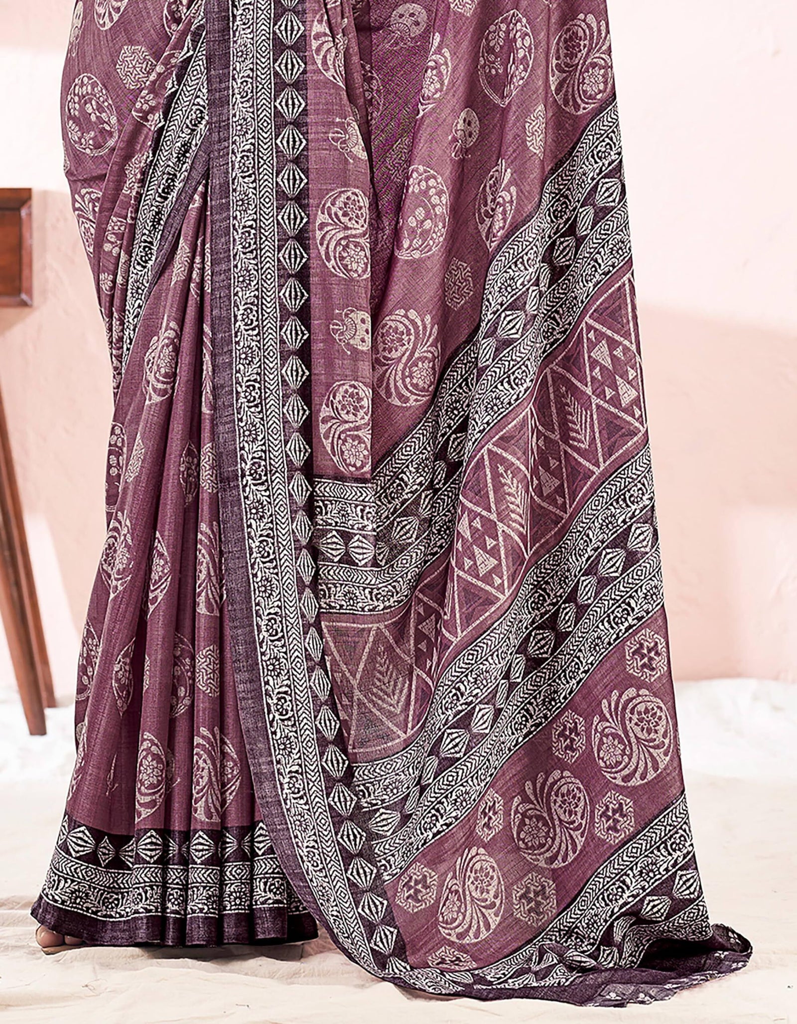 Printed Daily Wear Cotton Silk, Tussar Silk Saree (Purple)