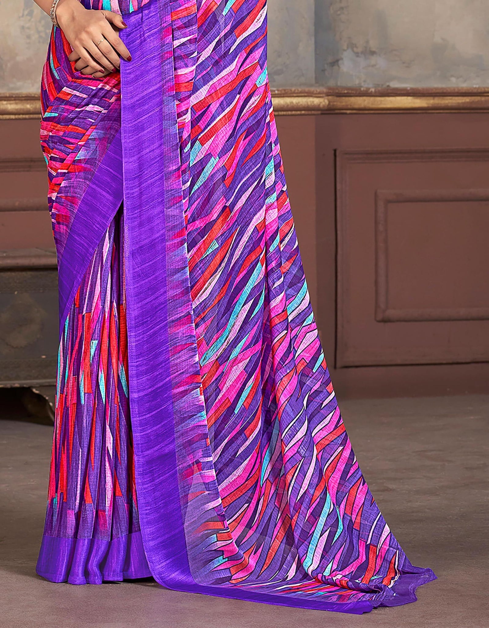 Printed Daily Wear Chiffon Saree (Multicolor)