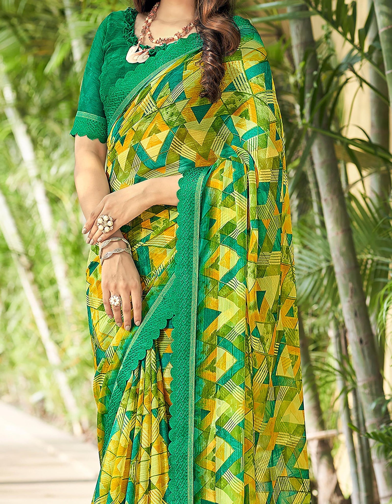 Geometric Print, Graphic Print Bollywood Chiffon, Lace Saree (Green)