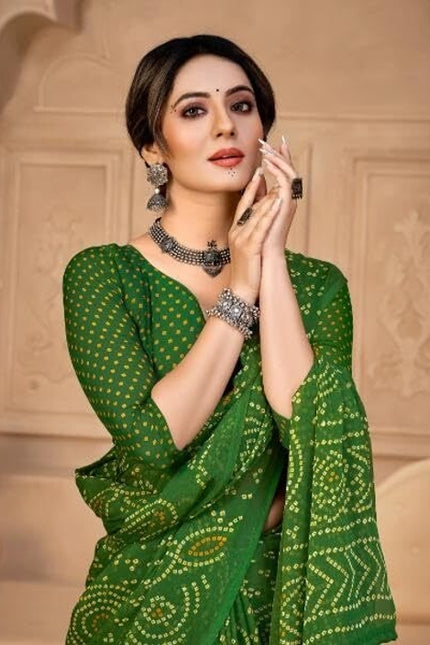 Graphic Print, Printed Bandhani Chiffon, Georgette Saree (Green)