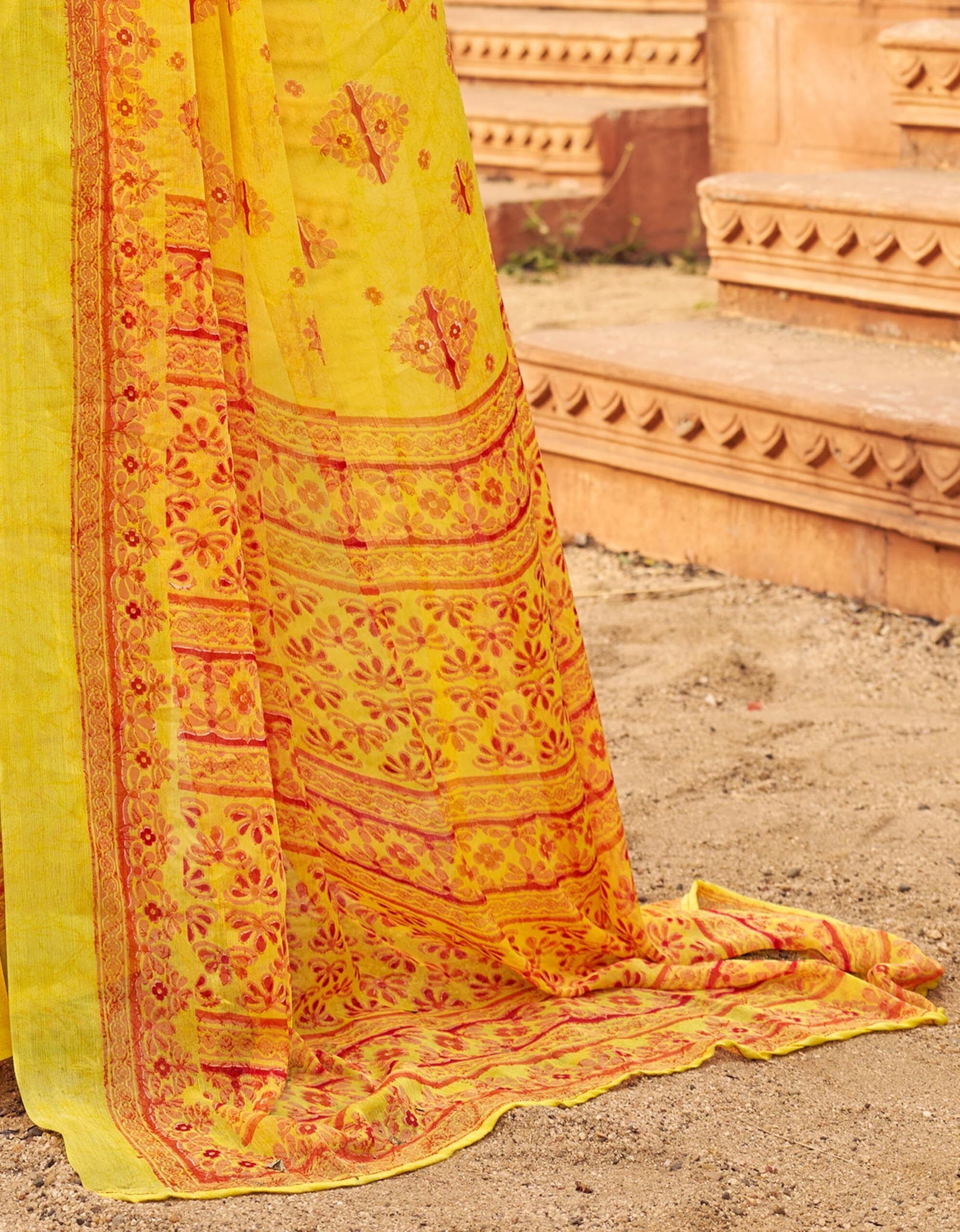 Floral Print Daily Wear Chiffon Saree (Yellow)