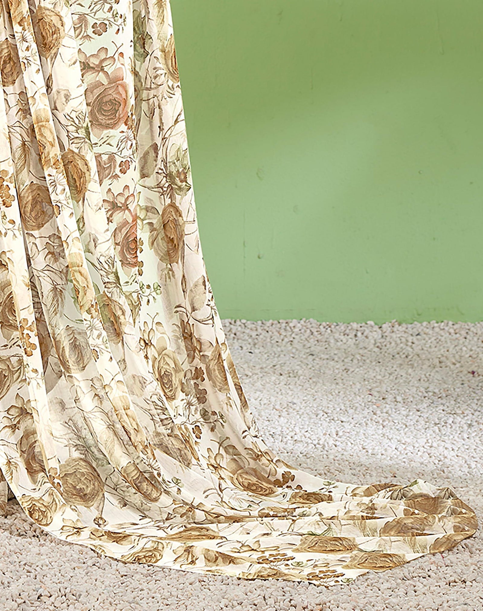 Floral Print Daily Wear Chiffon Saree (Off White)