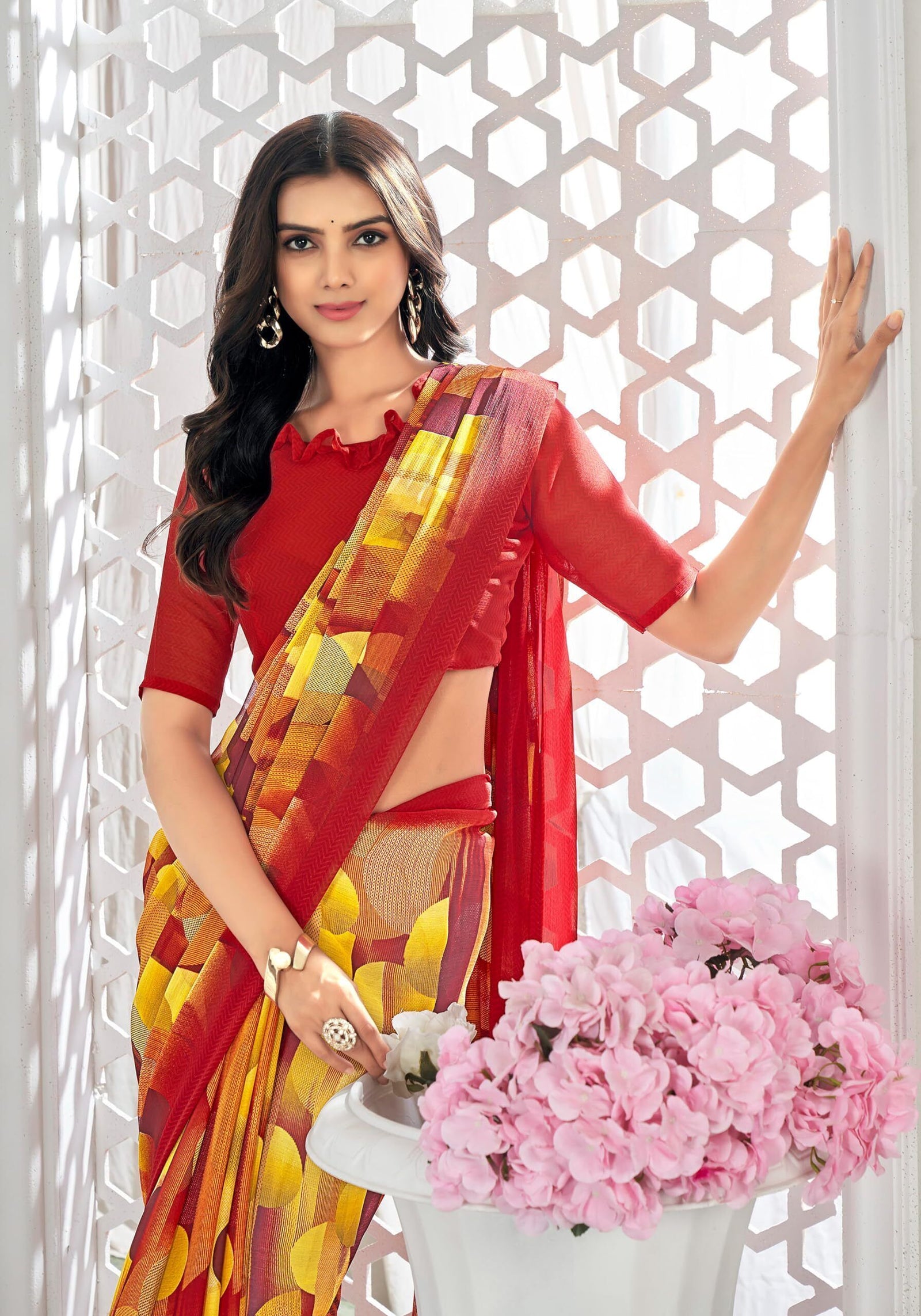 Geometric Print, Graphic Print Bollywood Chiffon Georgette Saree (Red & Yellow)