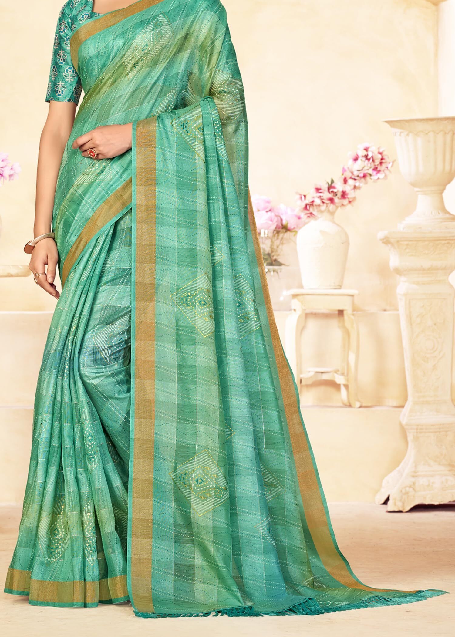 Checkered Shaded Saree with Zari Border and Soft Cotton (Sea Green)