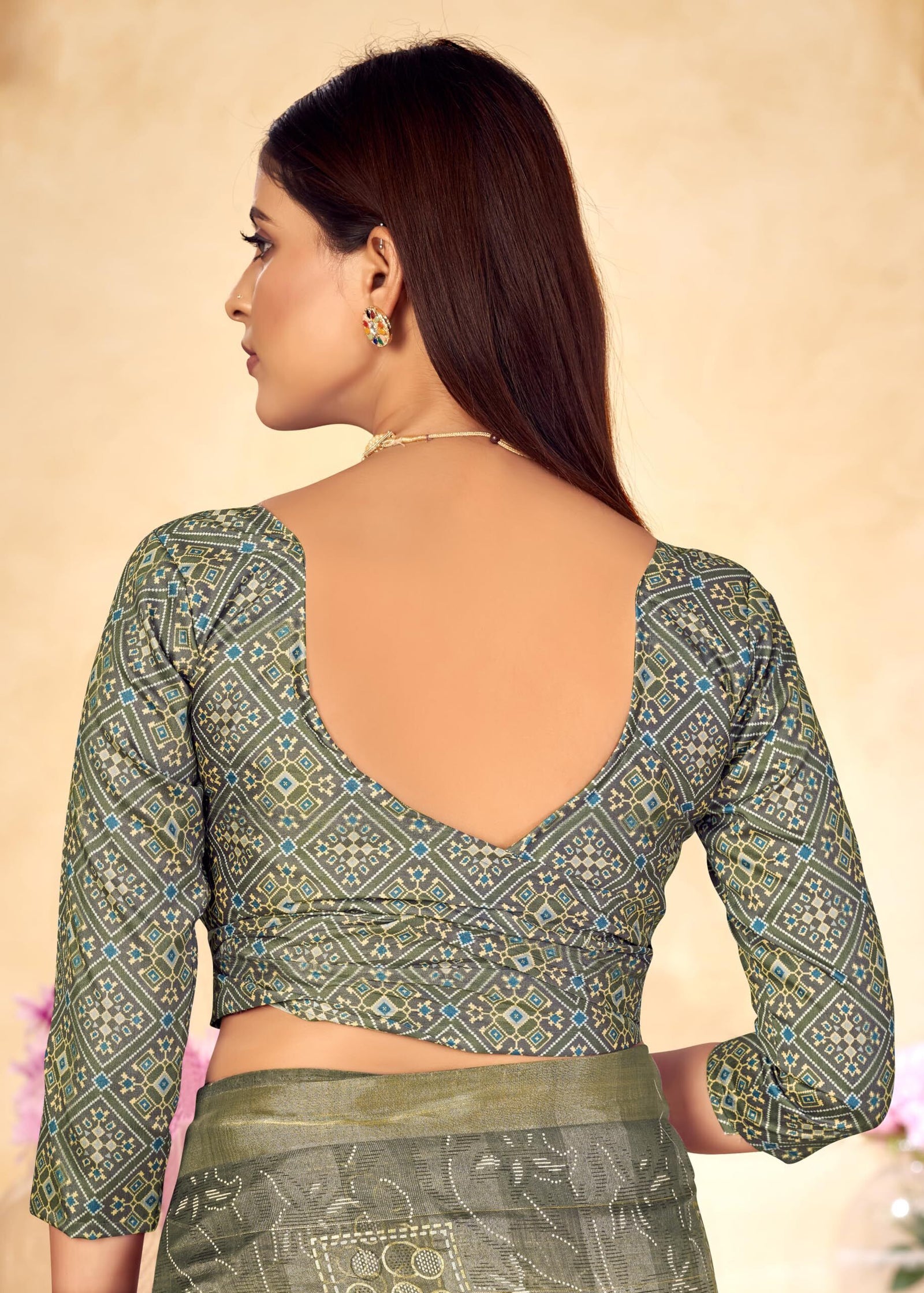 Shaded Saree with Zari Border and Soft Cotton (Grey)