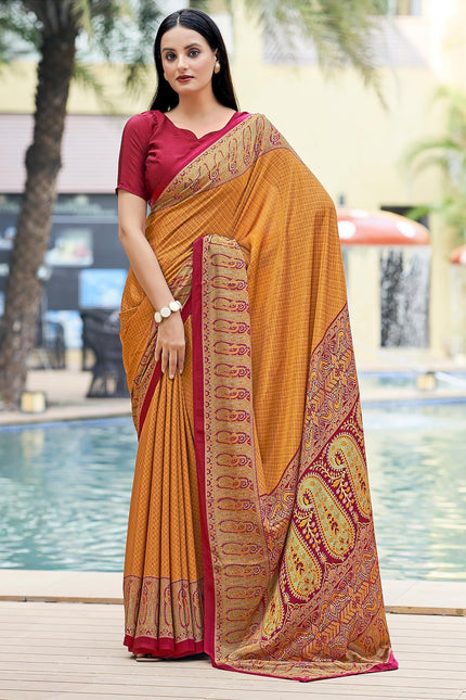 Graphic Print, Printed Bandhani Chiffon, Georgette Saree (Green)