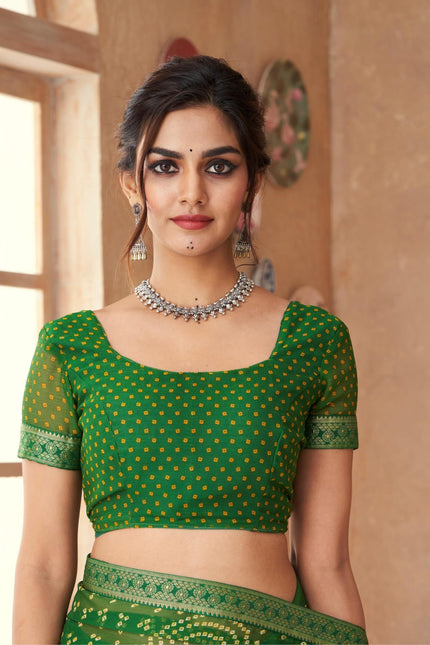 Graphic Print, Printed Bandhani Chiffon, Georgette Saree (Green)