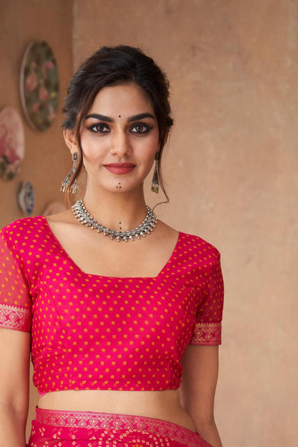 Graphic Print, Printed Bandhani Chiffon, Georgette Saree (Pink)