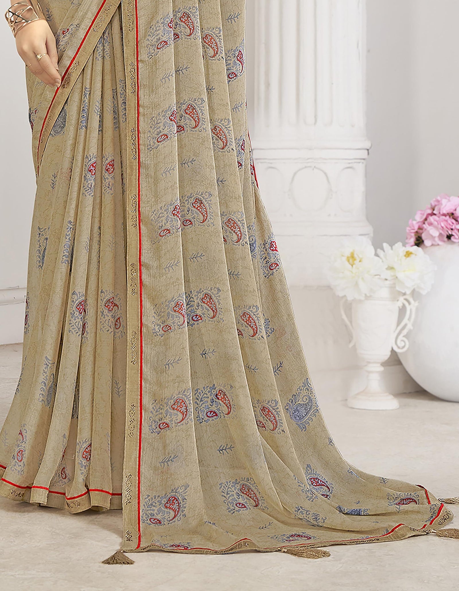 Trendy Self Printed Chiffon saree With All Over Fancy Printed Butta And Attached Siroski Lace (Cream)
