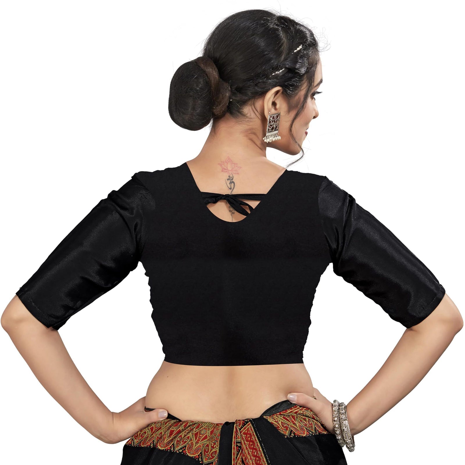Plain Self Printed, Italian Silk Crape Saree With Contrast Pallu (Black)