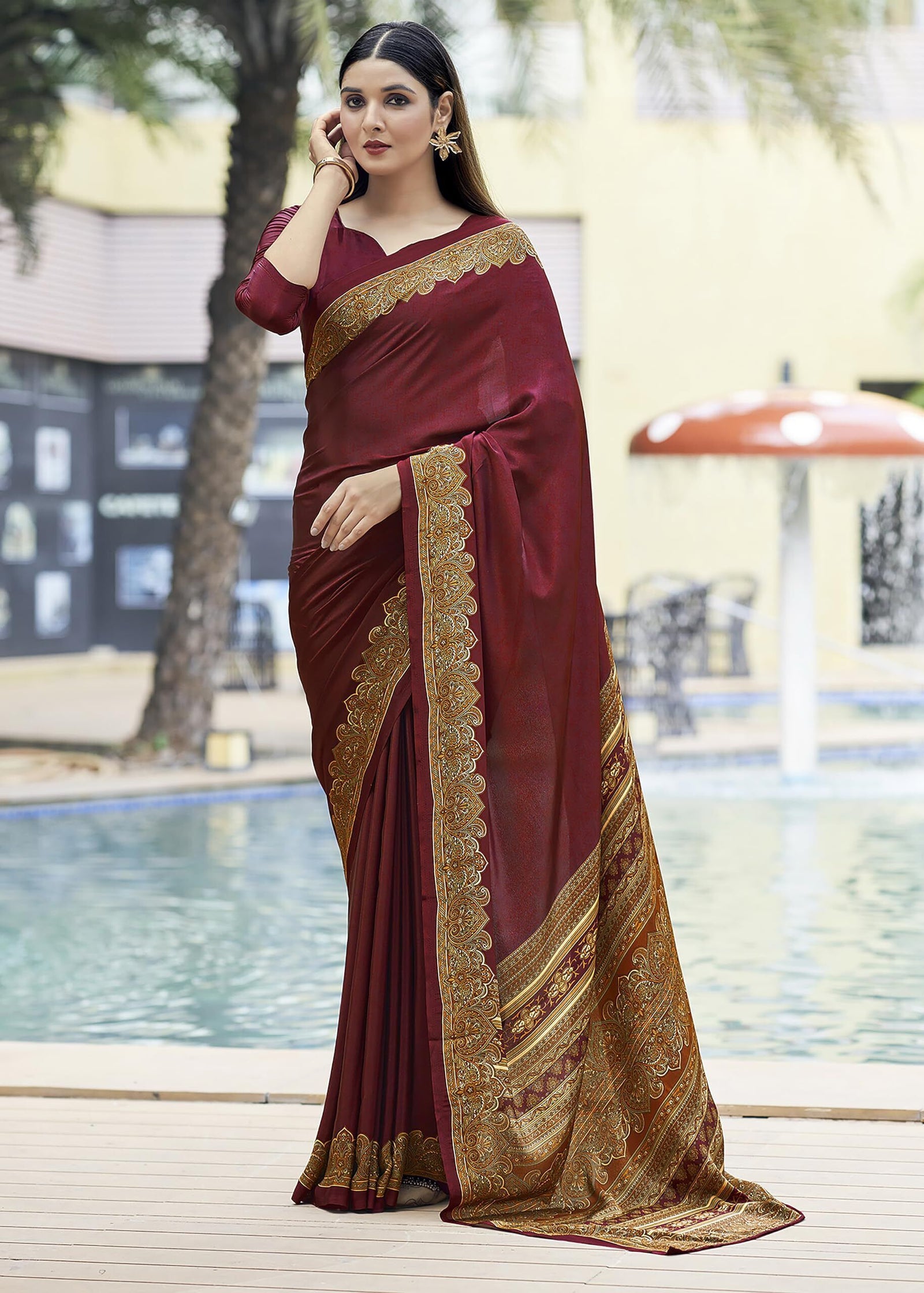 Plain Self Printed Italian Silk Crape With Contrast Pallu (Red)
